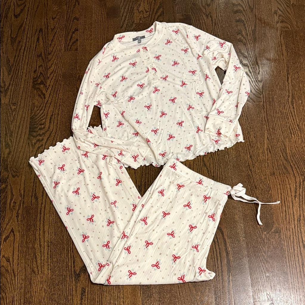 Loft woman’s Cream Pajamas with Red Bow Print XL NEW