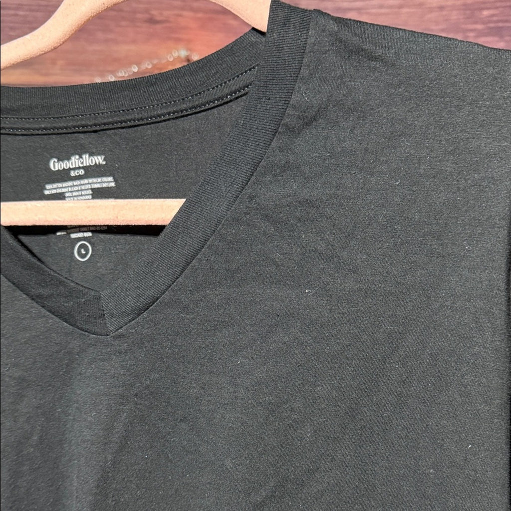 Goodfellow Men's Black V-Neck Tee Large NWOT
