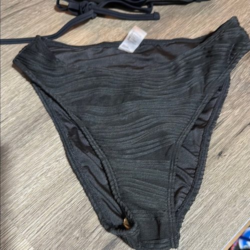 Amazon Black Textured Bikini Set convertible set 2 piece small