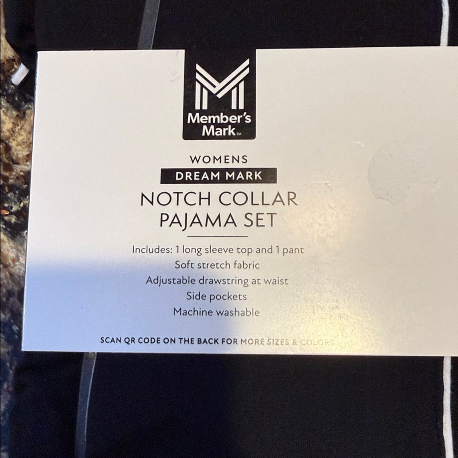 Black Pajama Set with White Trim comfortable pajamas, set size xxl
