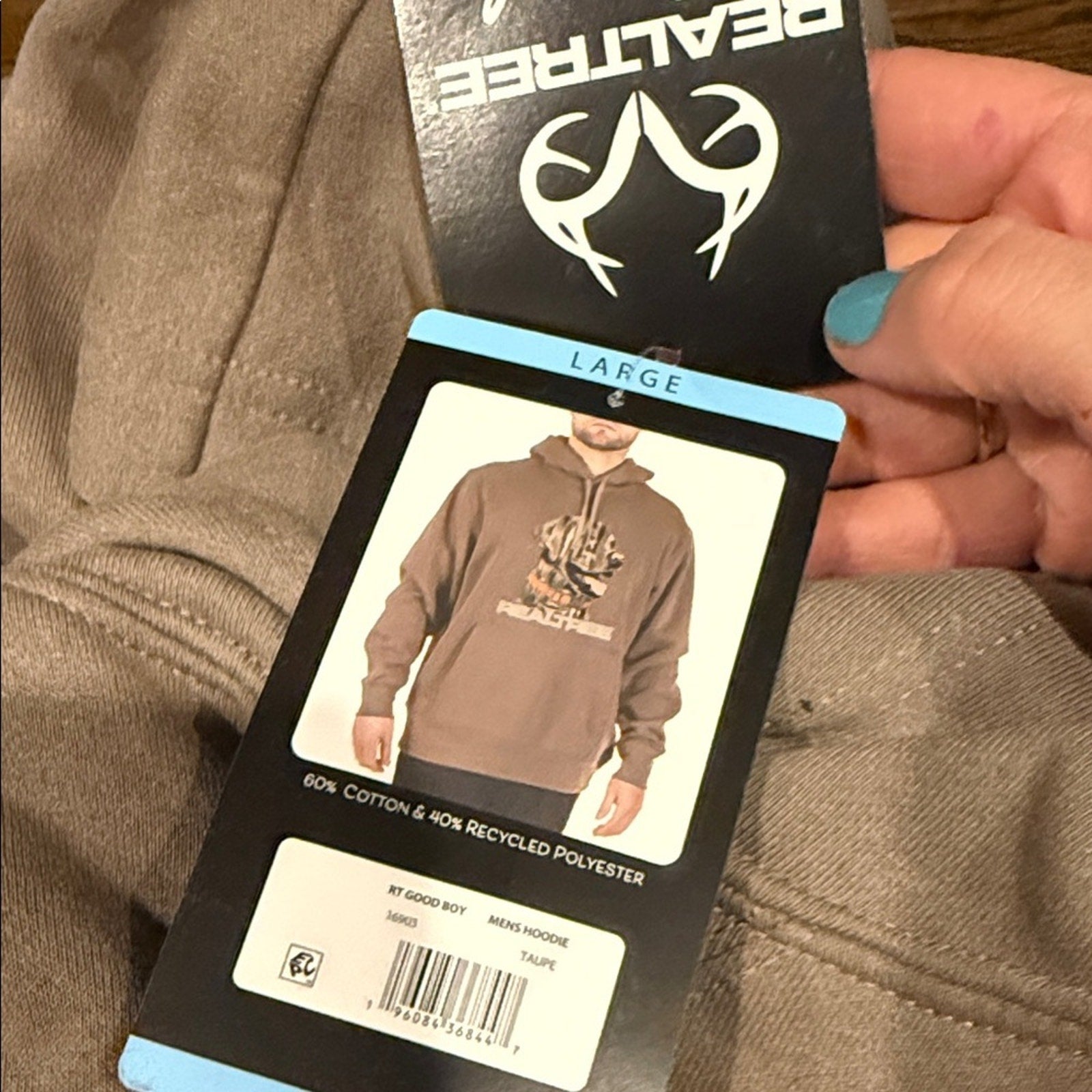 Realtree men’s  Beige Graphic Hoodie sweatshirt Large NWT