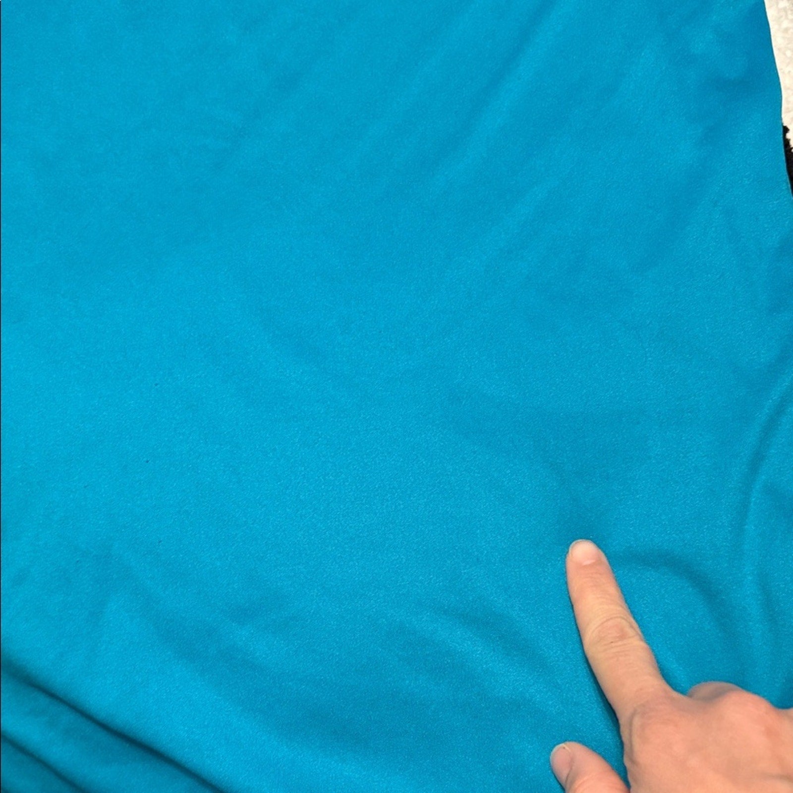 Boys YL Under Armour Teal Performance Tee fair shape