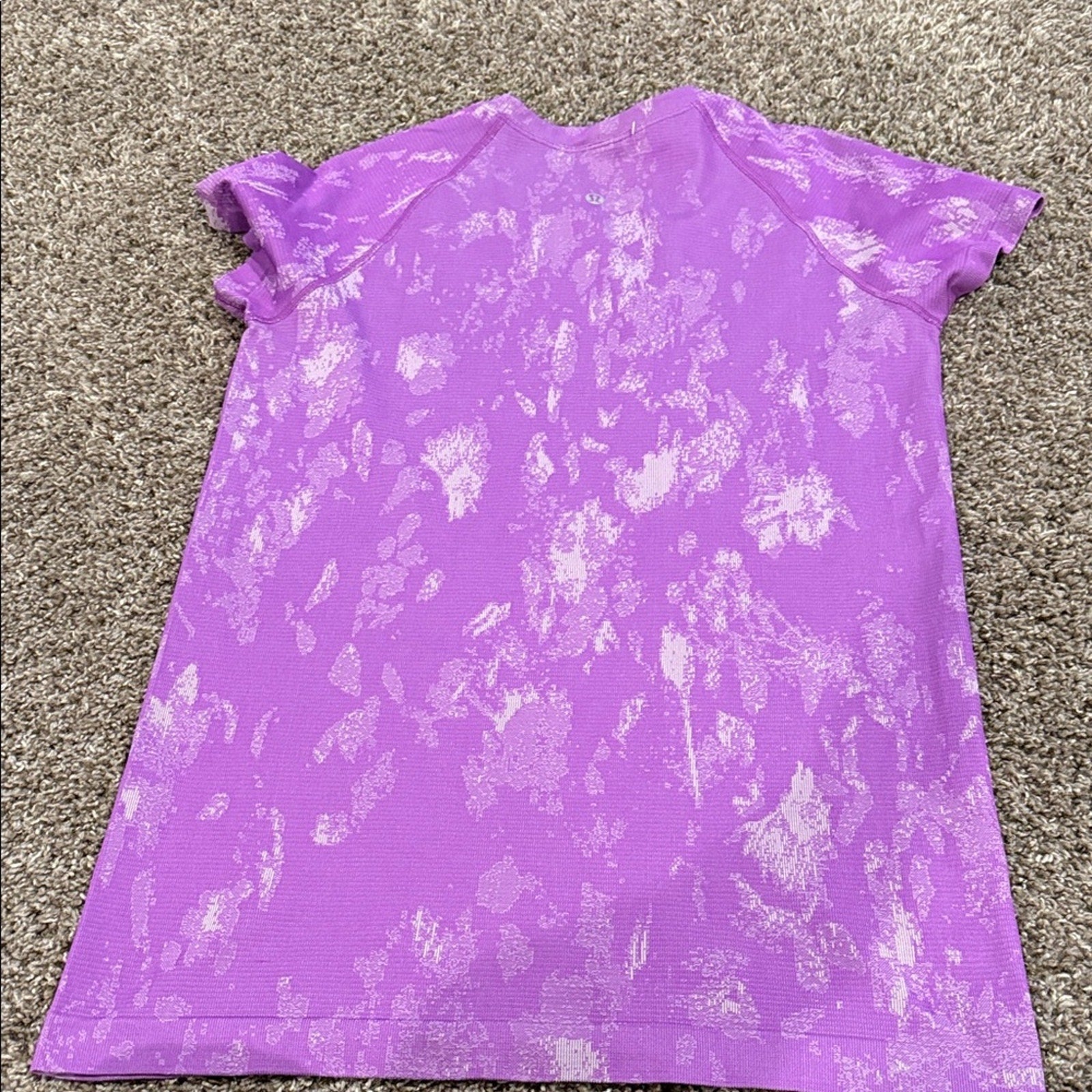 Lululemon 10 Purple Women's Top swiftly used