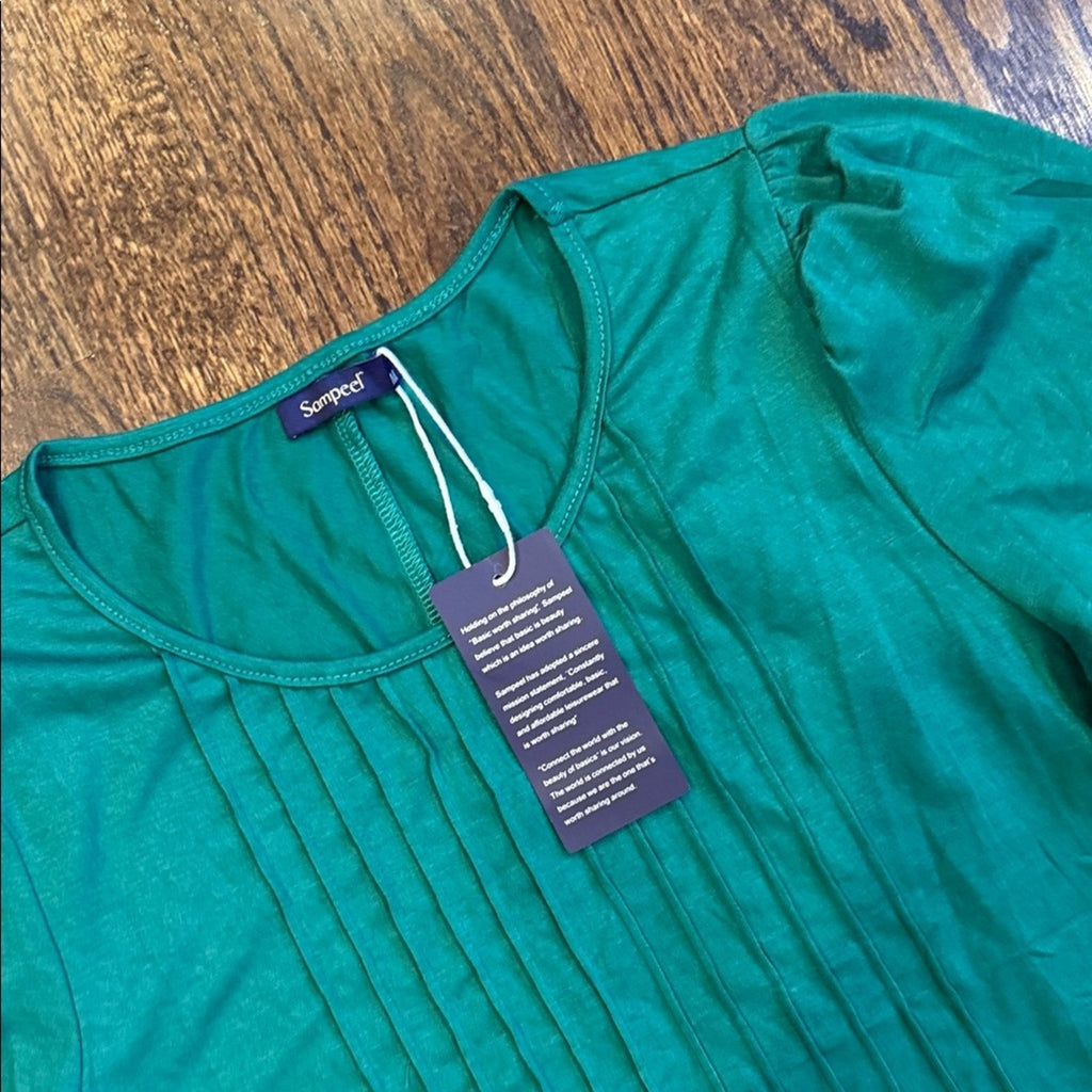 New 🆕 Short Sleeve Dress emerald green with pockets