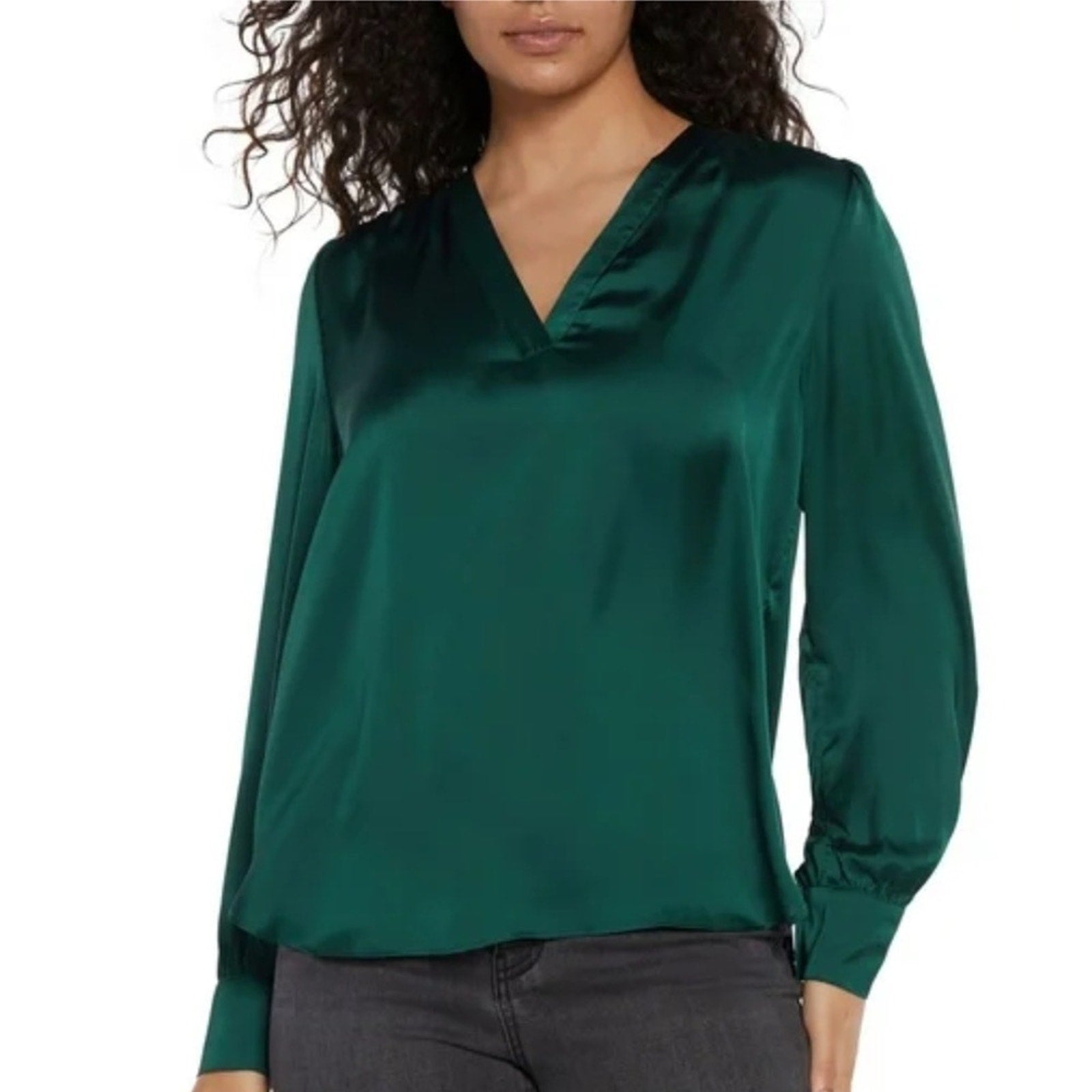 Express Emerald Satin V-Neck Blouse satin so cute 🥰 new small