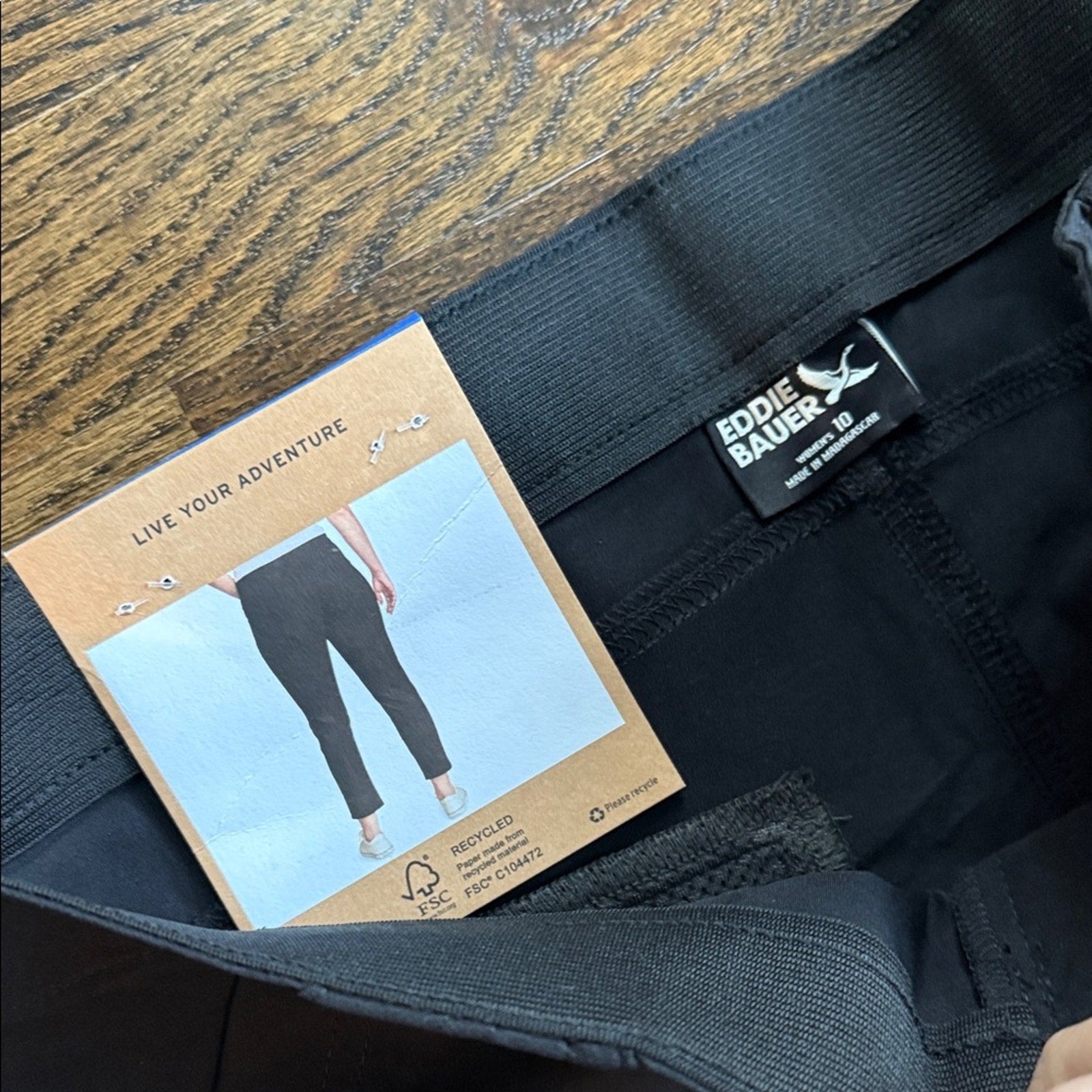 Eddie Bauer ladies black 10 capri hiking slacks NEW