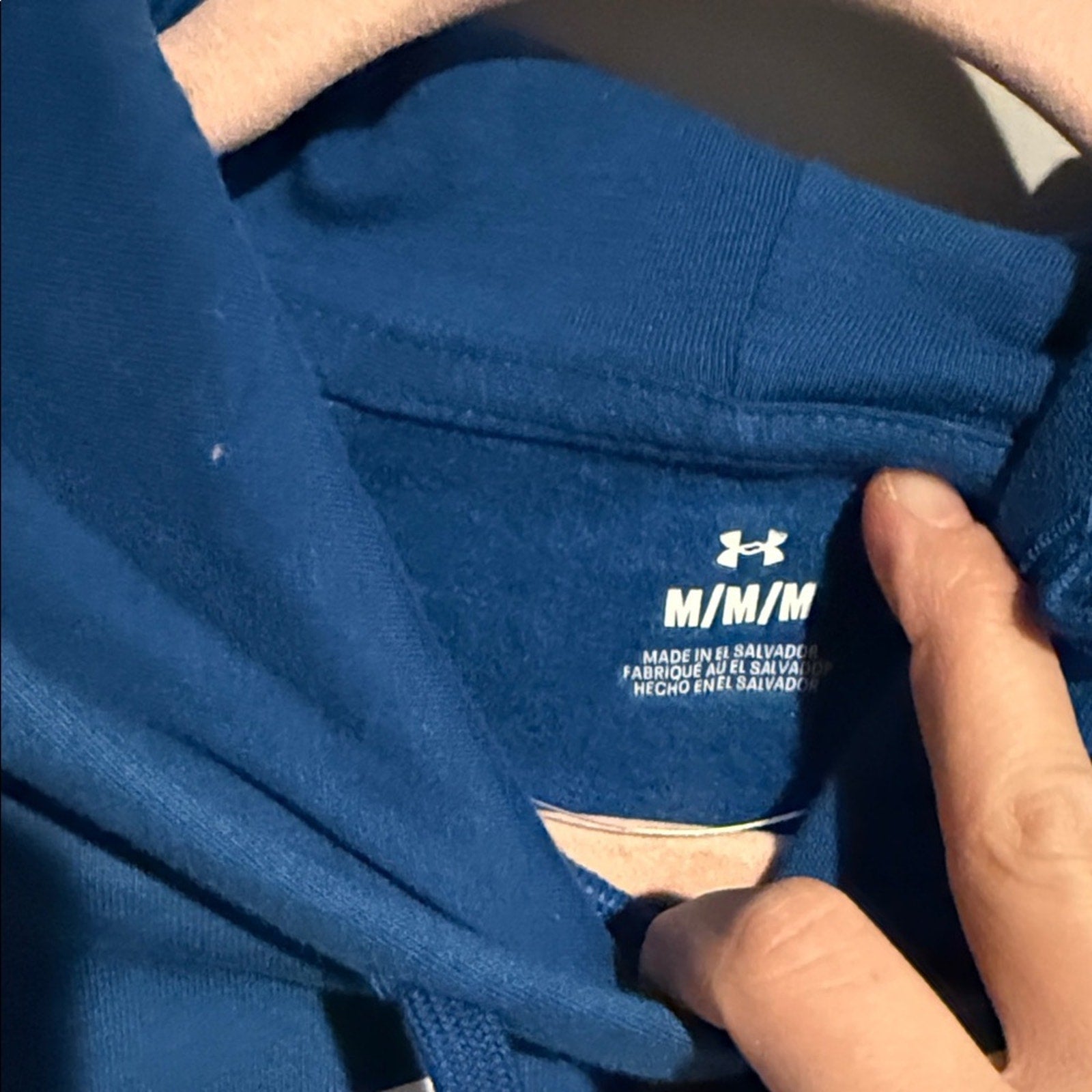 Under Armour Womans Medium  Royal Blue Hoodie sweatshirt NWOT