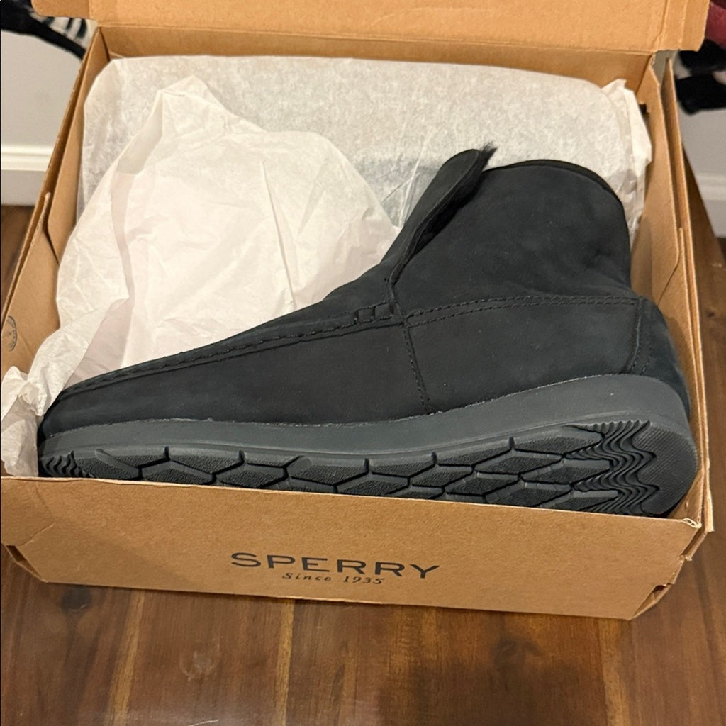 Sperry Men's Black Chukka Boots men’s 7.5 cozy slipper NEW