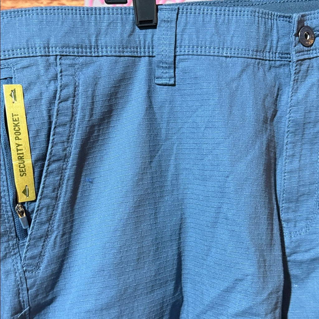 Weatherproof Men's Slate Cargo Shorts 40 NEW