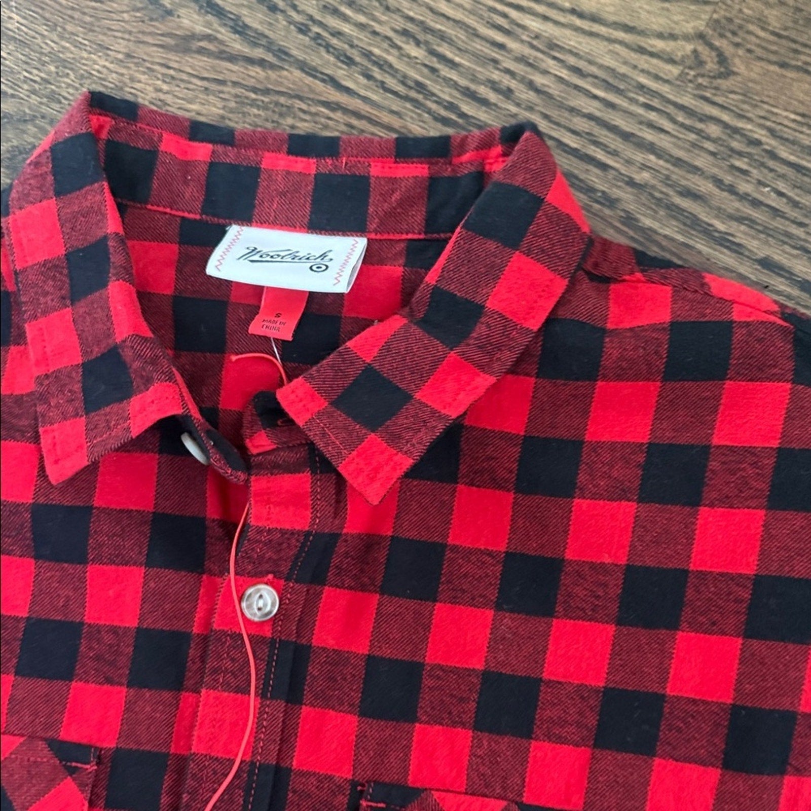 woolrich mens Red and Black Plaid Shirt button down size small NWT