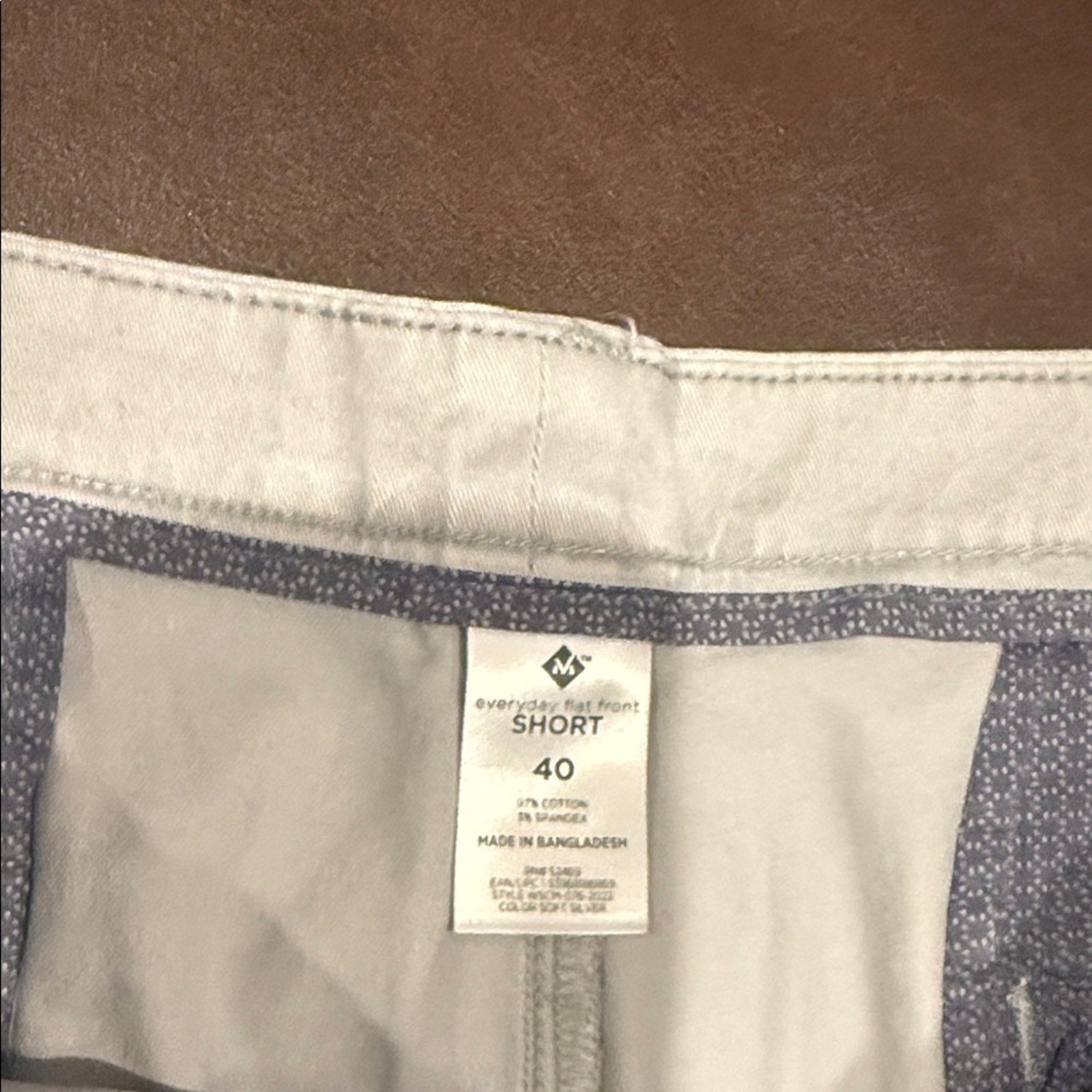 Members Mark Men's light khaki 40 flat front  Casual Shorts NWOT