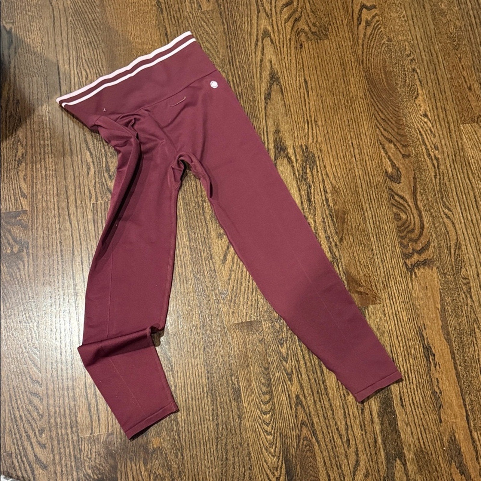 Penn medium leggings woman’s fitted Maroon Leggings for Women
