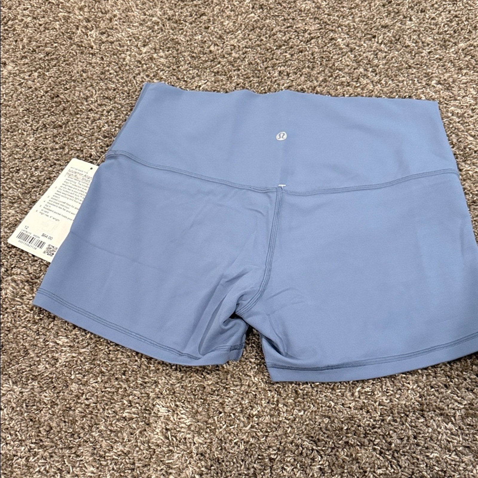 Lululemon Women's Blue Athletic Shorts 12 NEW