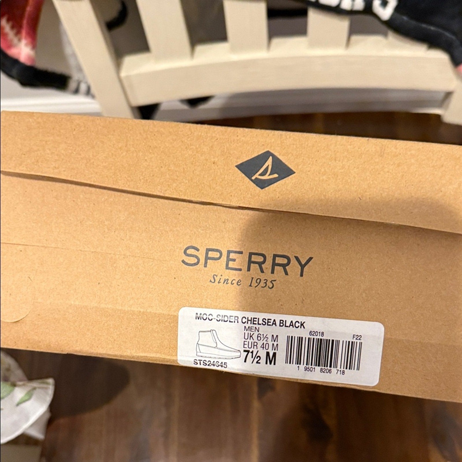 Sperry Men's Black Chukka Boots men’s 7.5 cozy slipper NEW