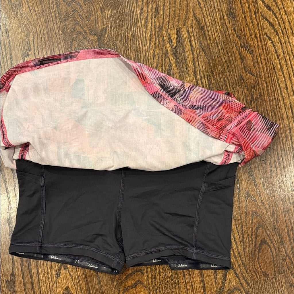 Lululemon woman’s skort size 4 Stylish Pink rival USED