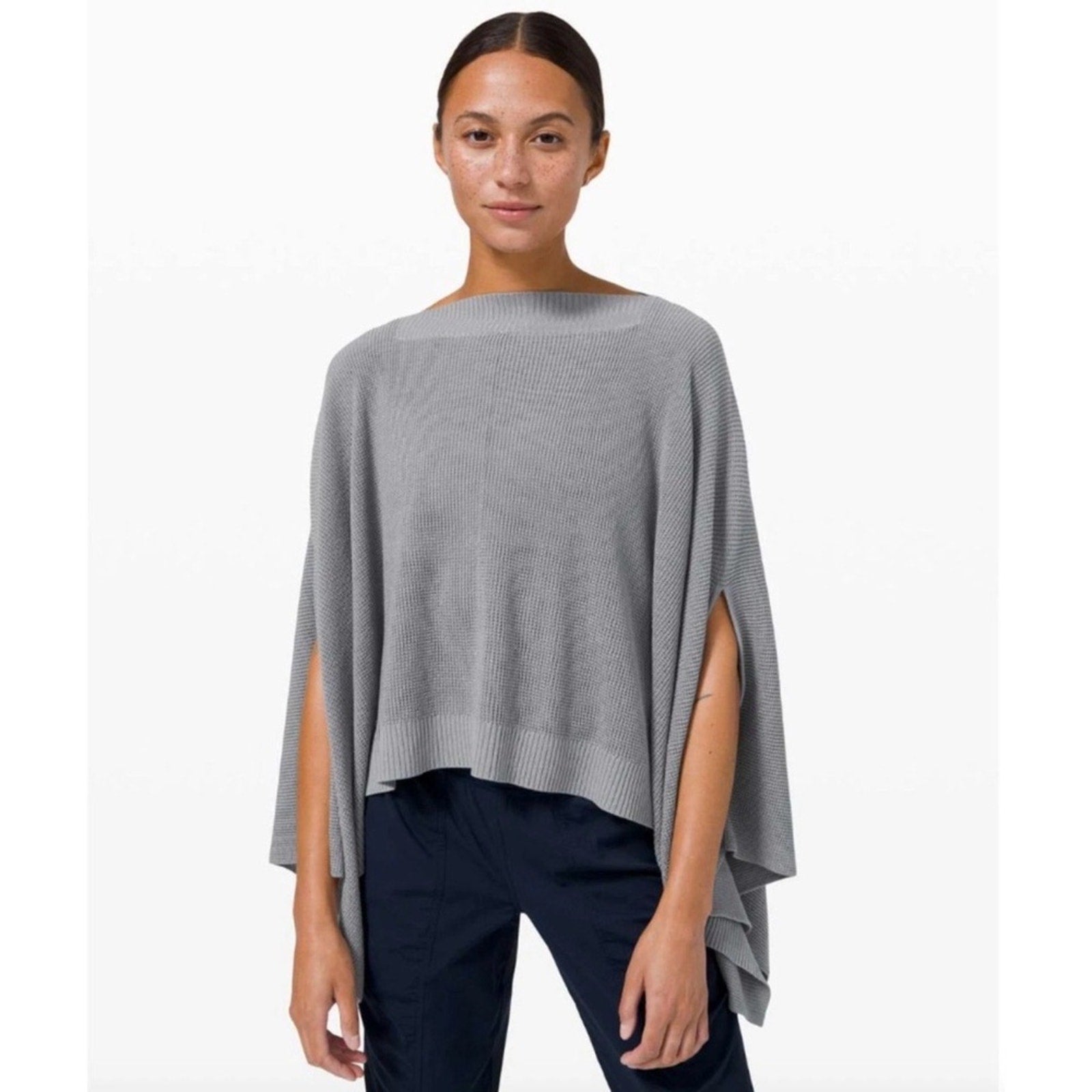 Lululemon flow poncho sweater Gray Sweater onesize NEW