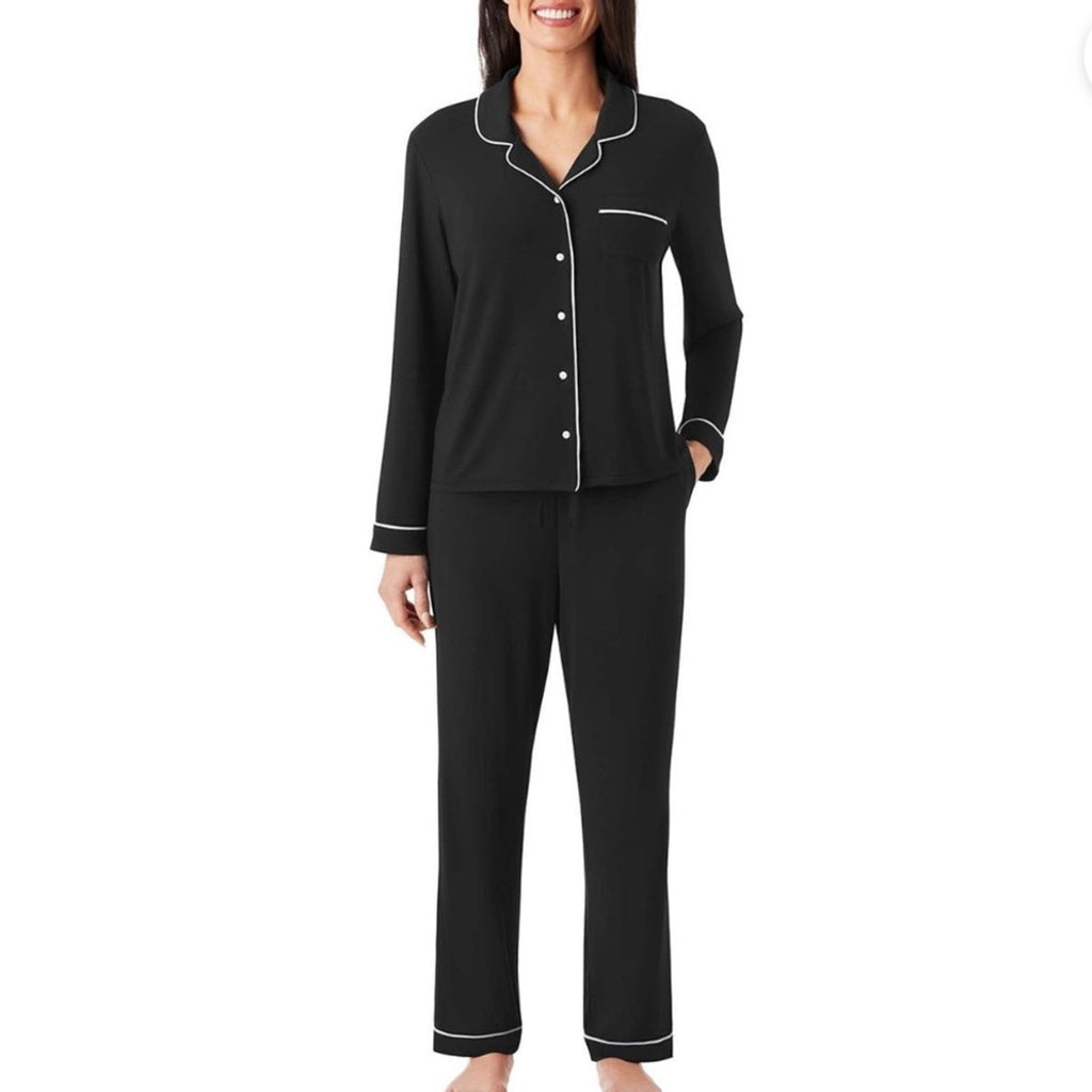 Black Pajama Set with White Trim comfortable pajamas, set size xxl