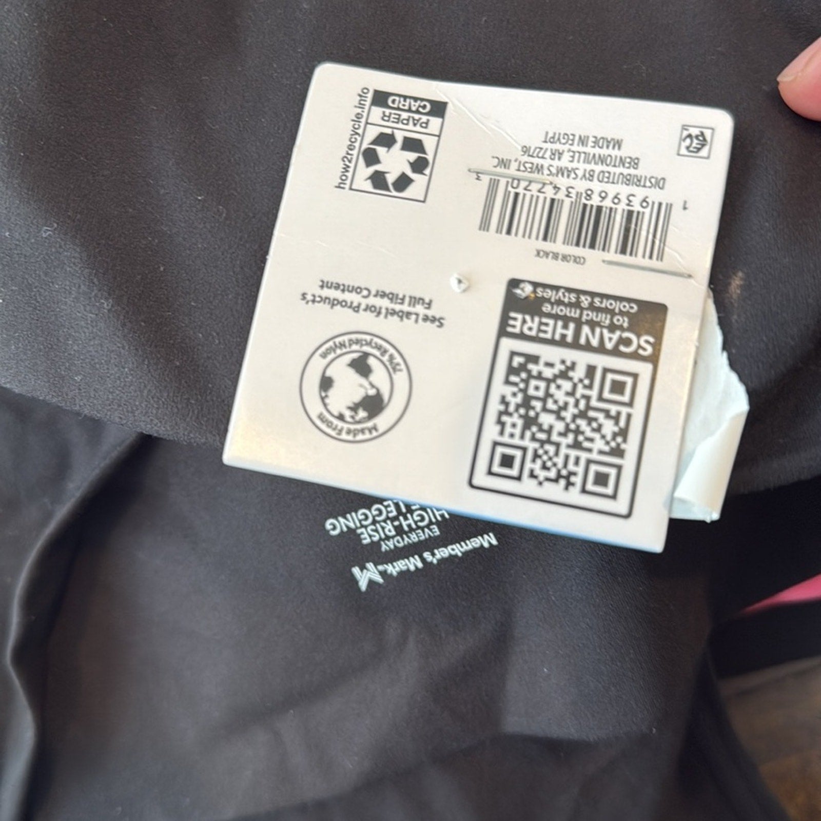 New large members mark size black leggings with a pocket everyday
