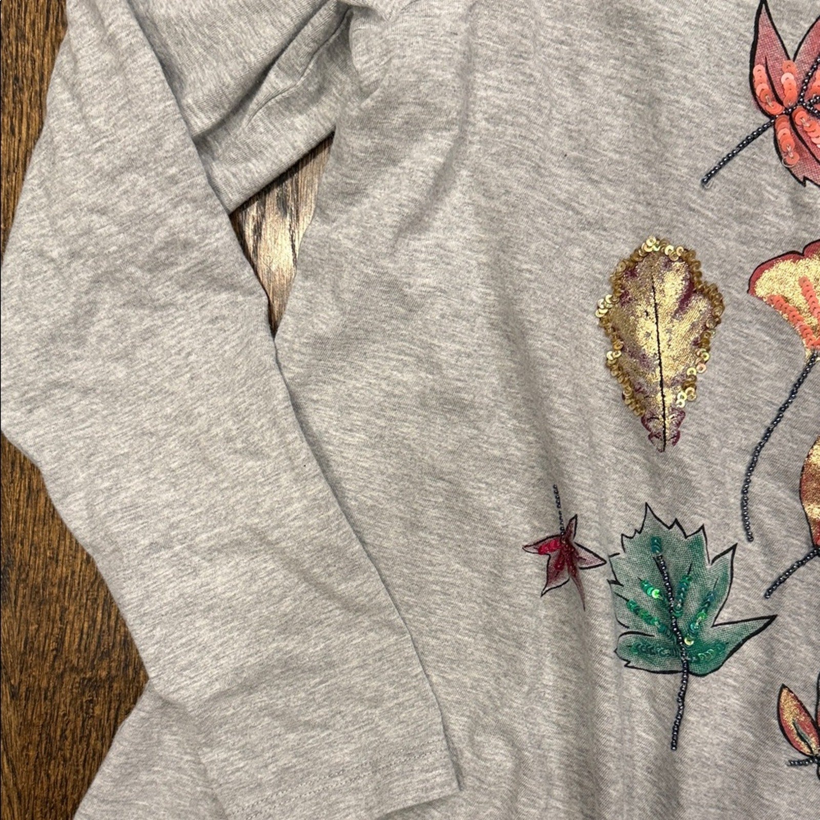 Talbots Gray Long Sleeve Shirt with Leaf Print petite P used