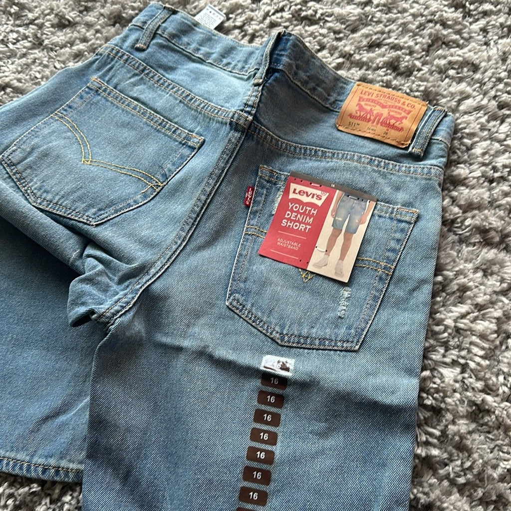 Boys Levi’s Denim Shorts Size 16 NWT Light Wash NEW