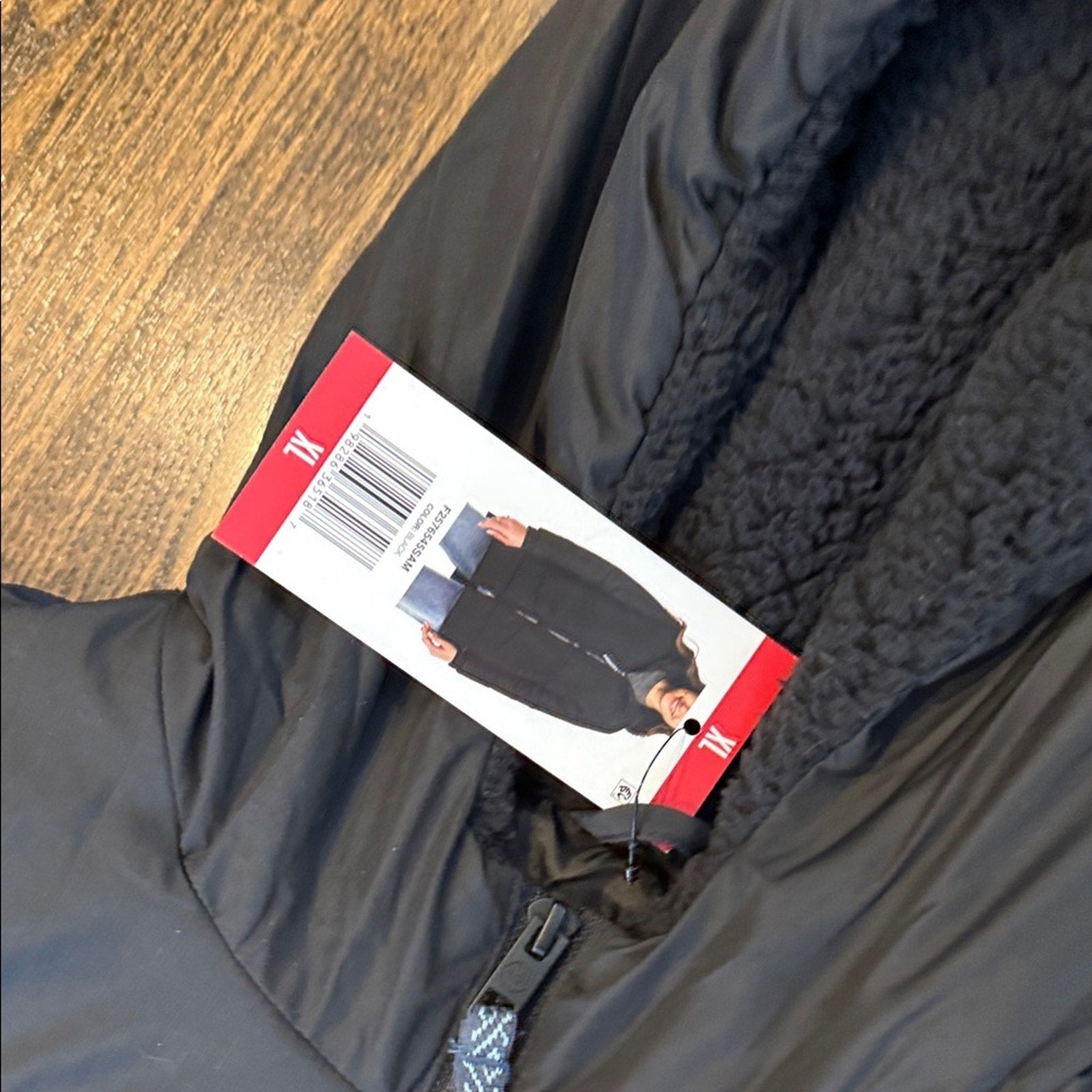 Weather proof woman’s long packable jacket XL NEW