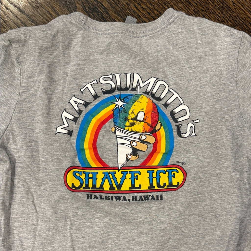 Gray woman’s medium shaved ice tee  T-Shirt fitted used