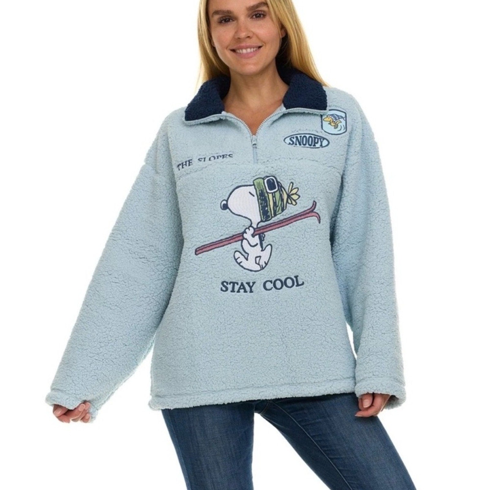 Woman’s small  Sherpa Fleece Pullover - Light Blue peanuts snoopy NEW