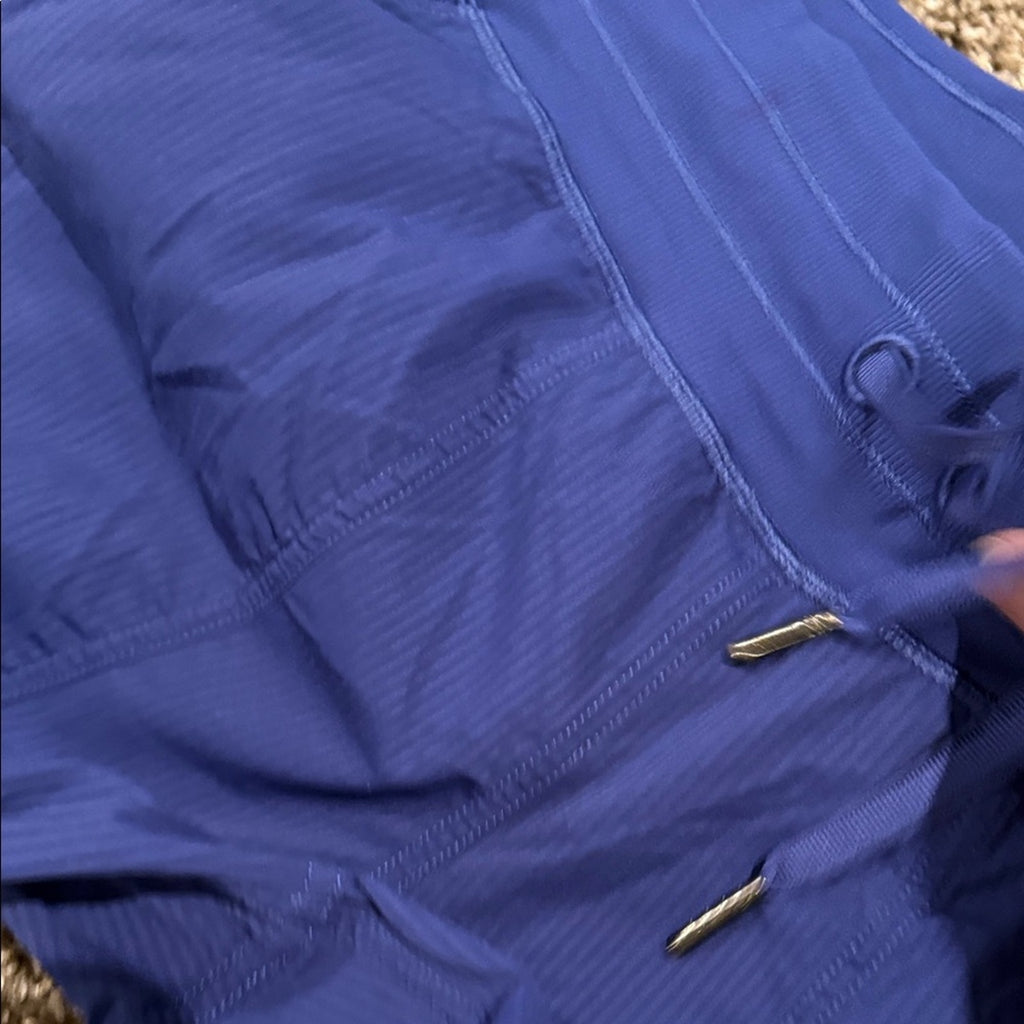Lululemon 6 travel joggers  Deep Sea Blue Pants used