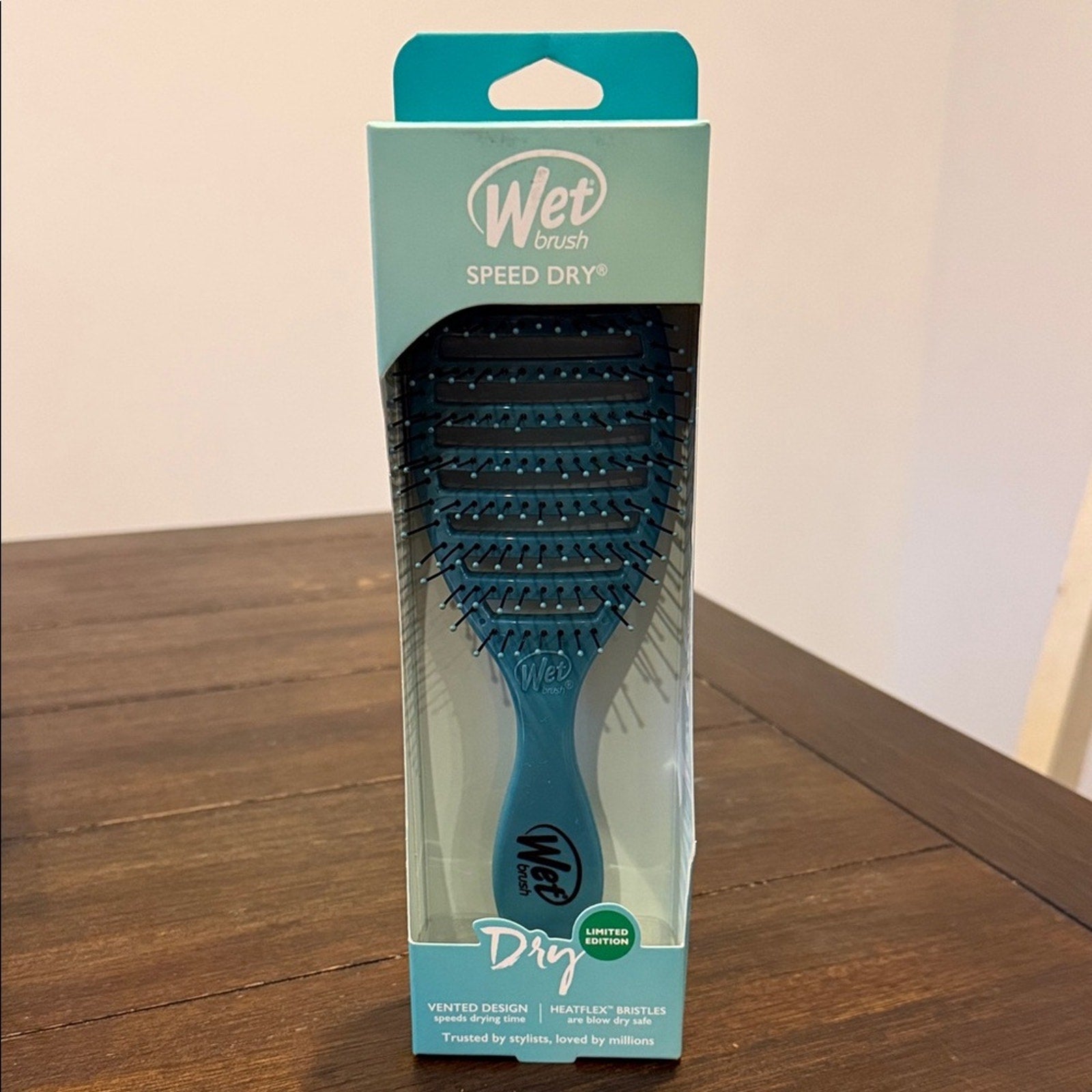 Wet dry brush Speed Dry Hair Brush - Teal NEW