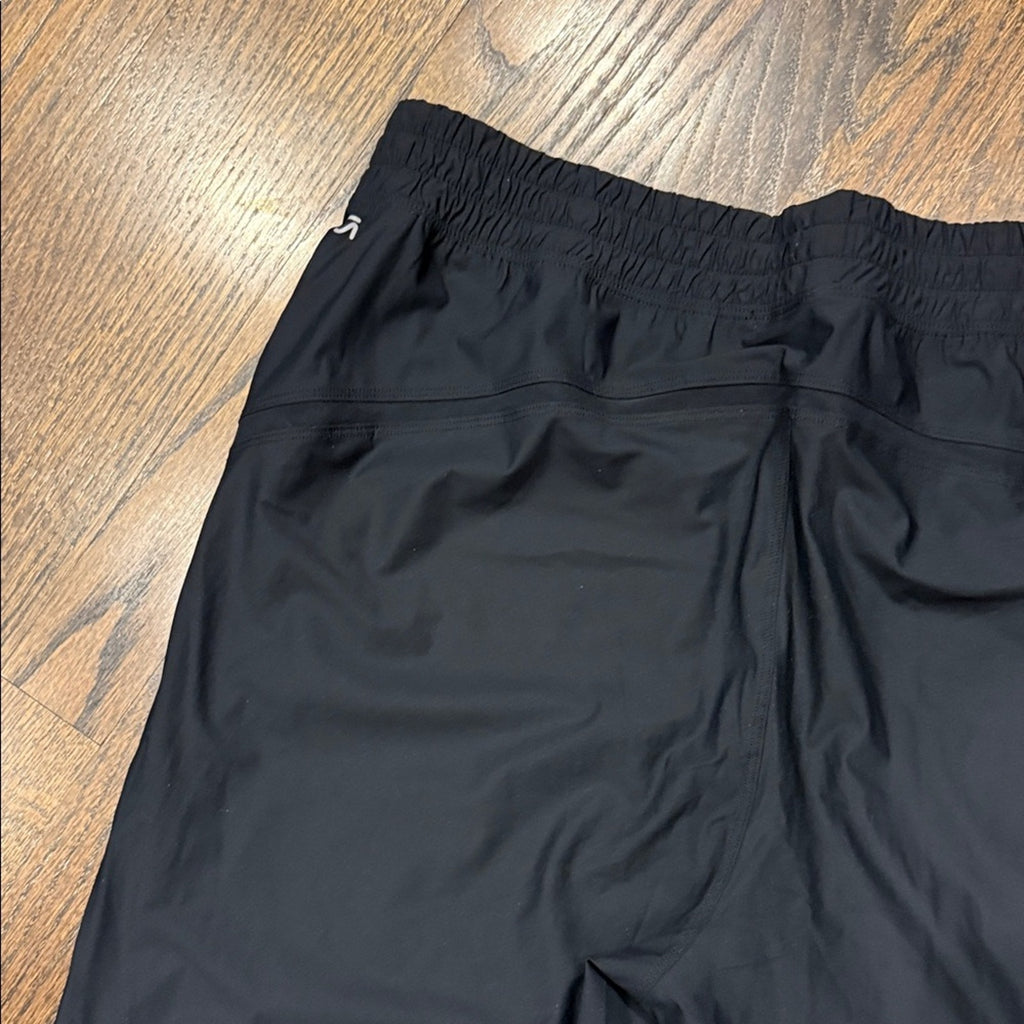 GAPFit Men's Black Motion Jogger Pantsgym pants track pants workout