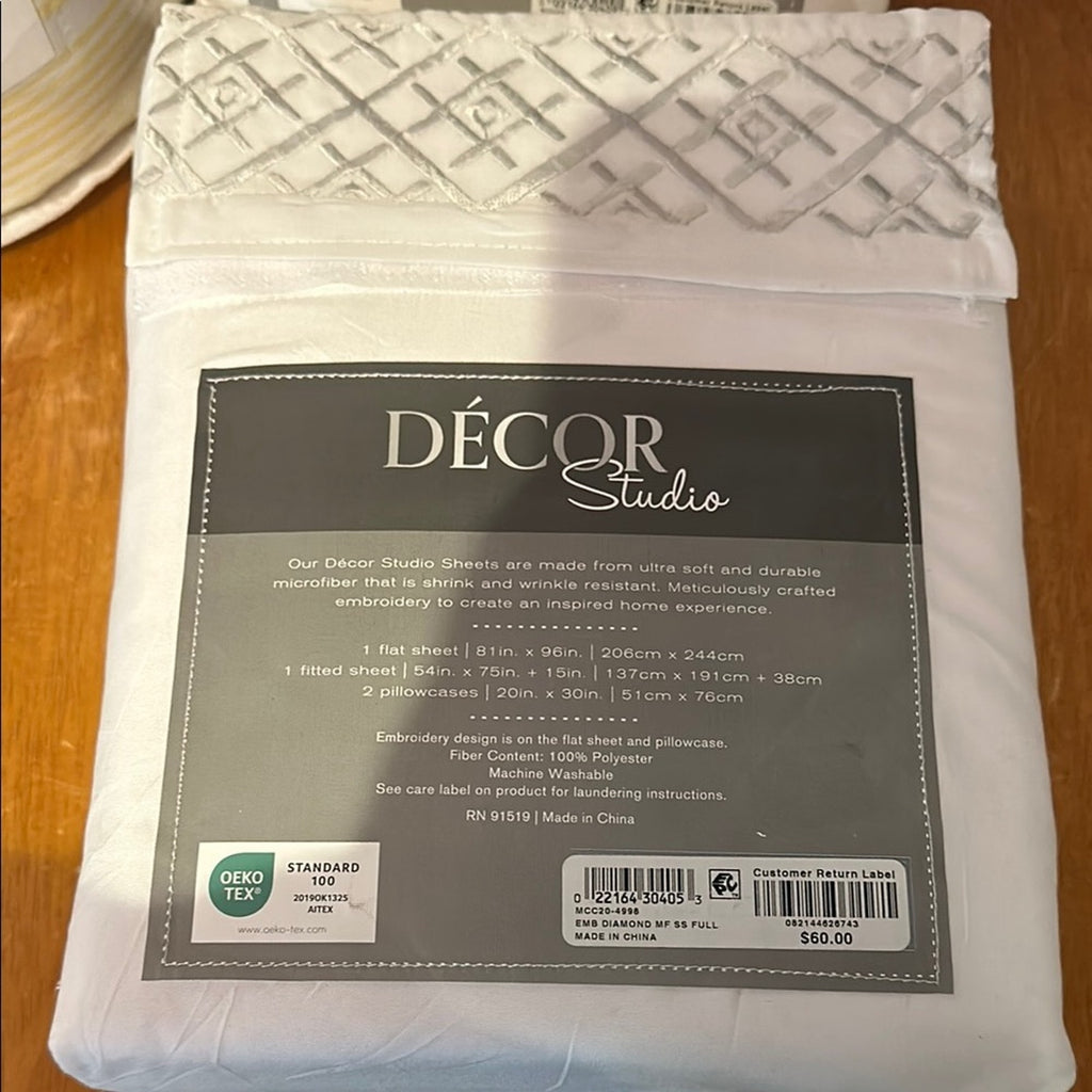 Sheets Décor Studio White Sheet Set diamond grey full