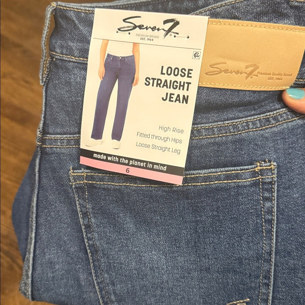 Seven7 Women’s loose Straight Leg fit Jeans Blue Denim Size 6 – NWT
