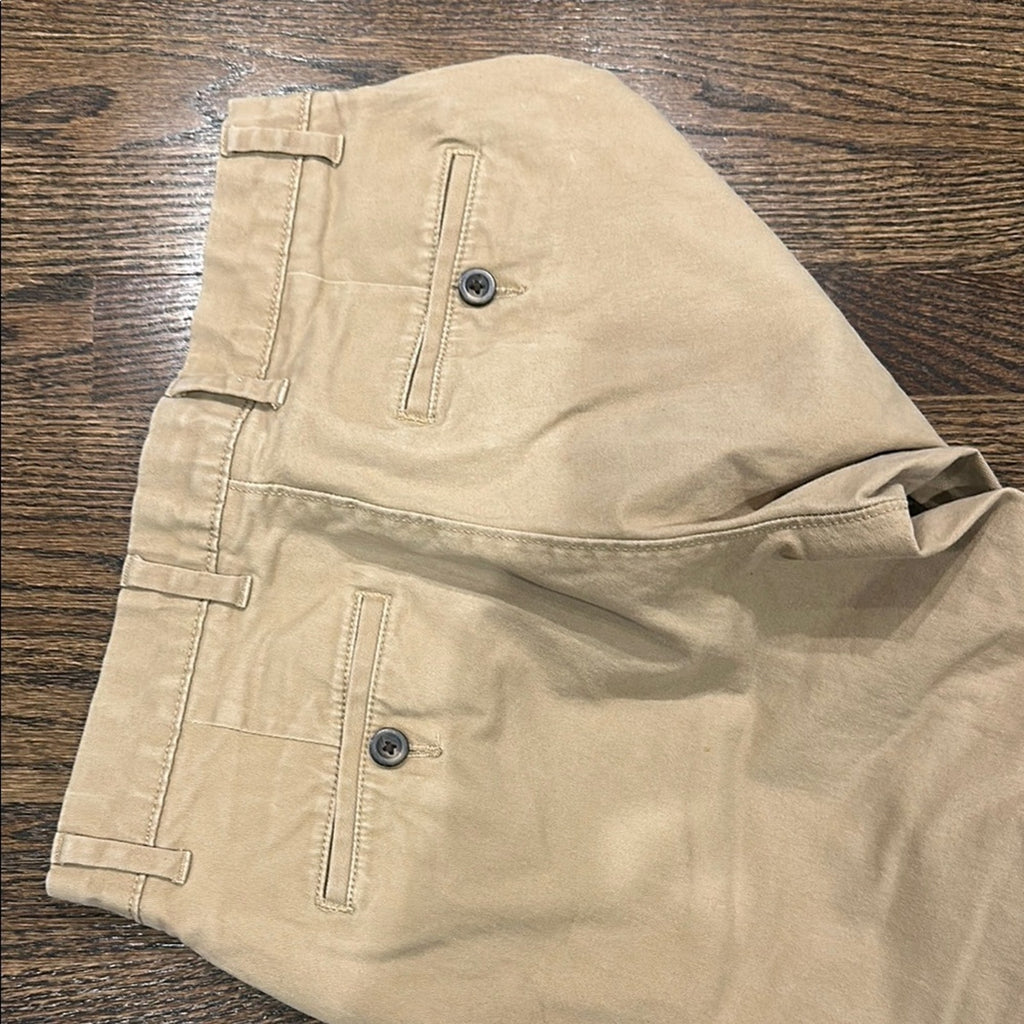 Men's Tan Pants Amazon 28x32 see photos