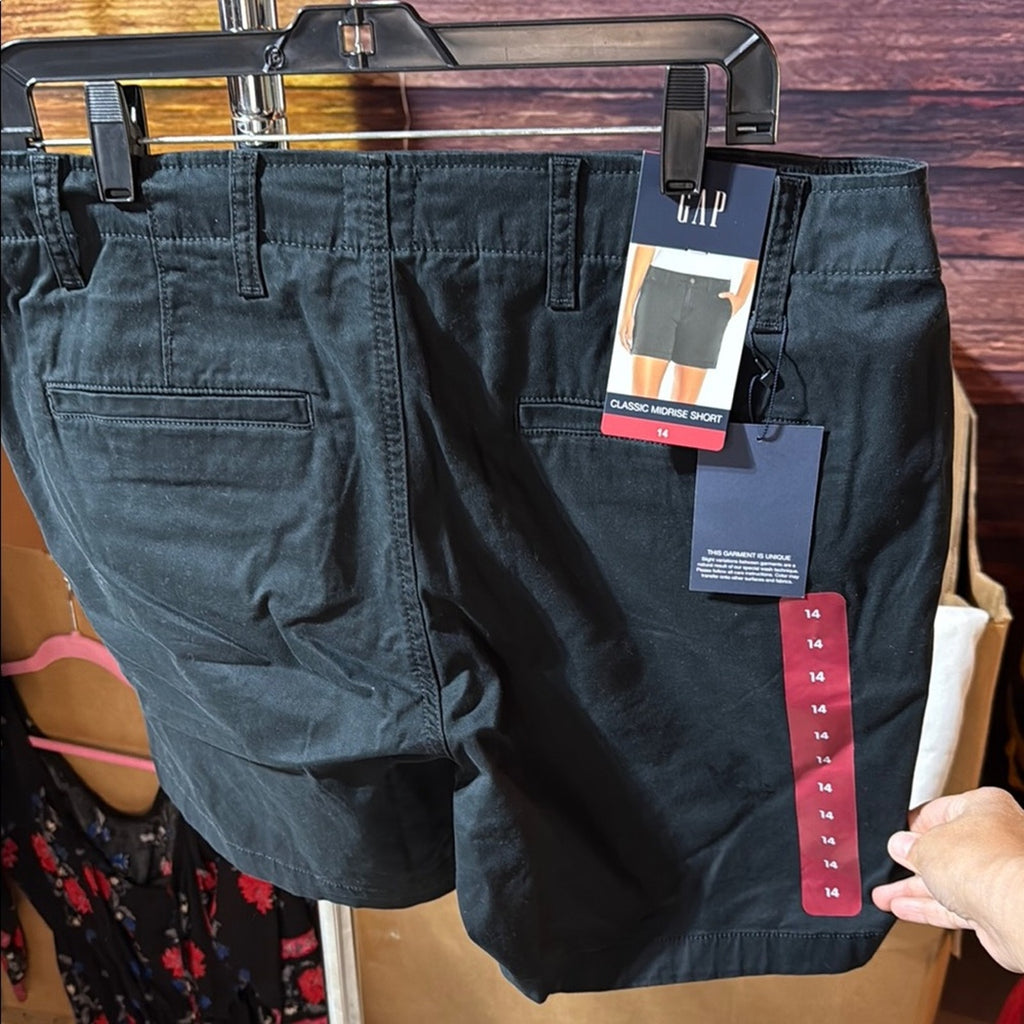 GAP Midnight Black Modern Shorts chinos size 14