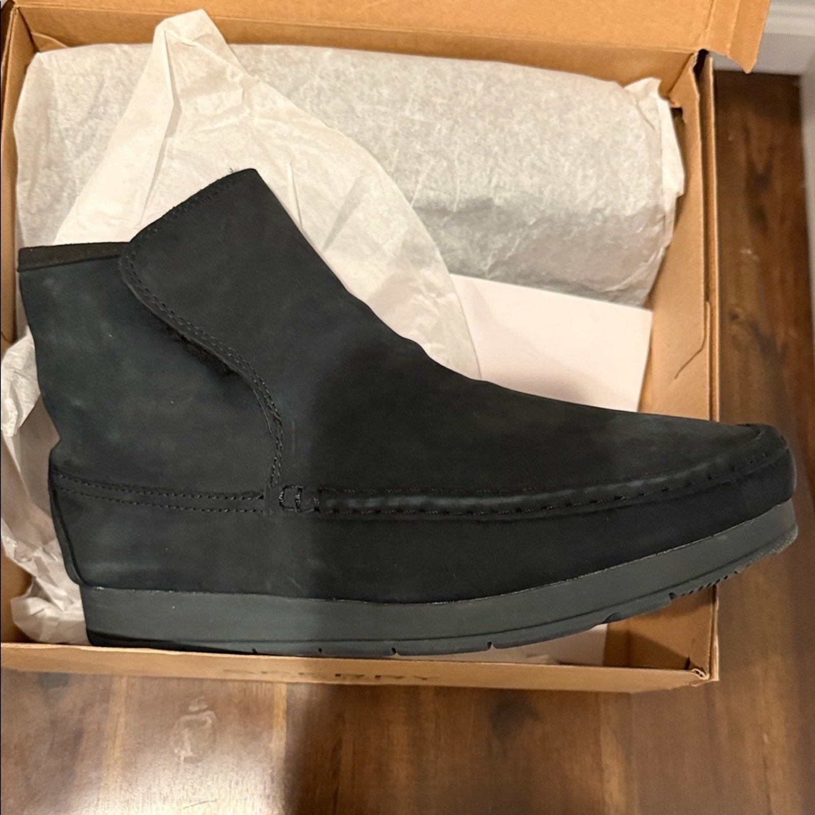 Sperry Men's Black Chukka Boots men’s 7.5 cozy slipper NEW