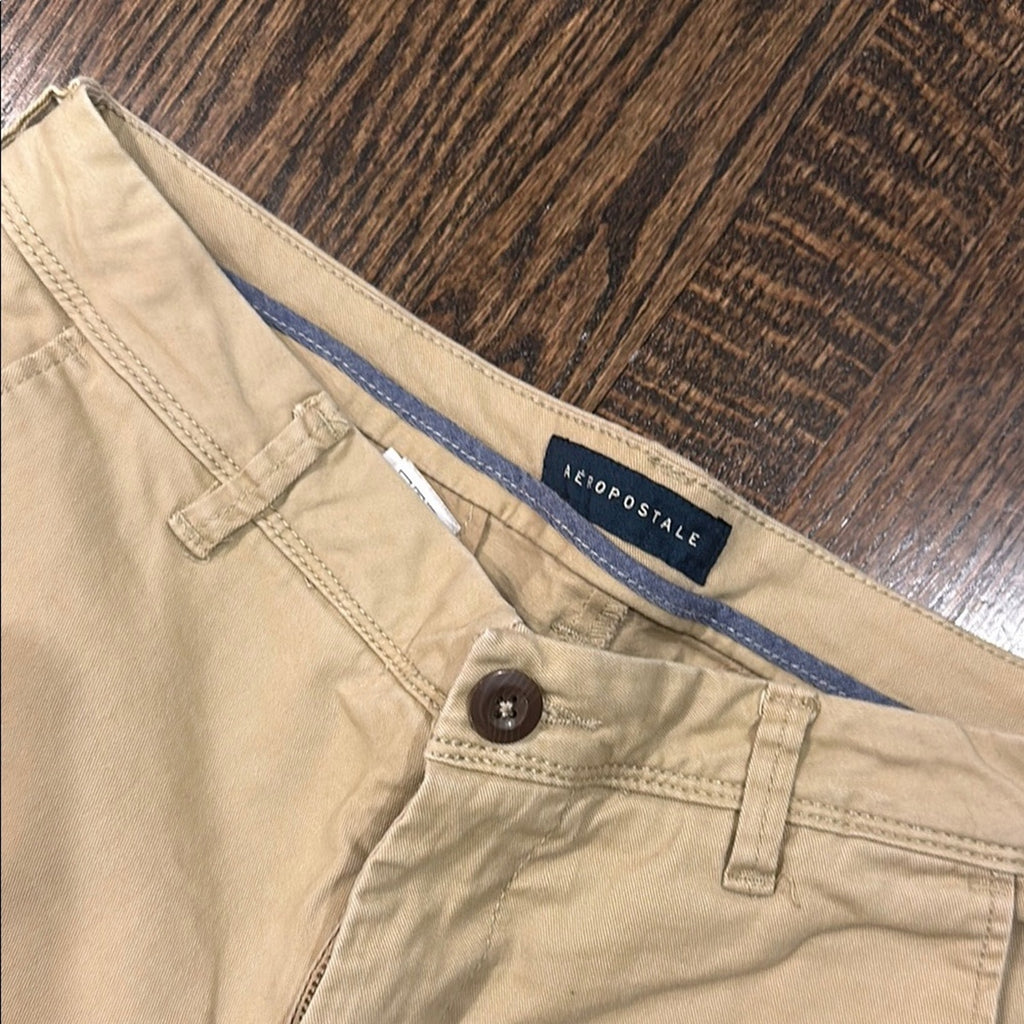 Aeropostale Men's 30X30 khaki pants slacks