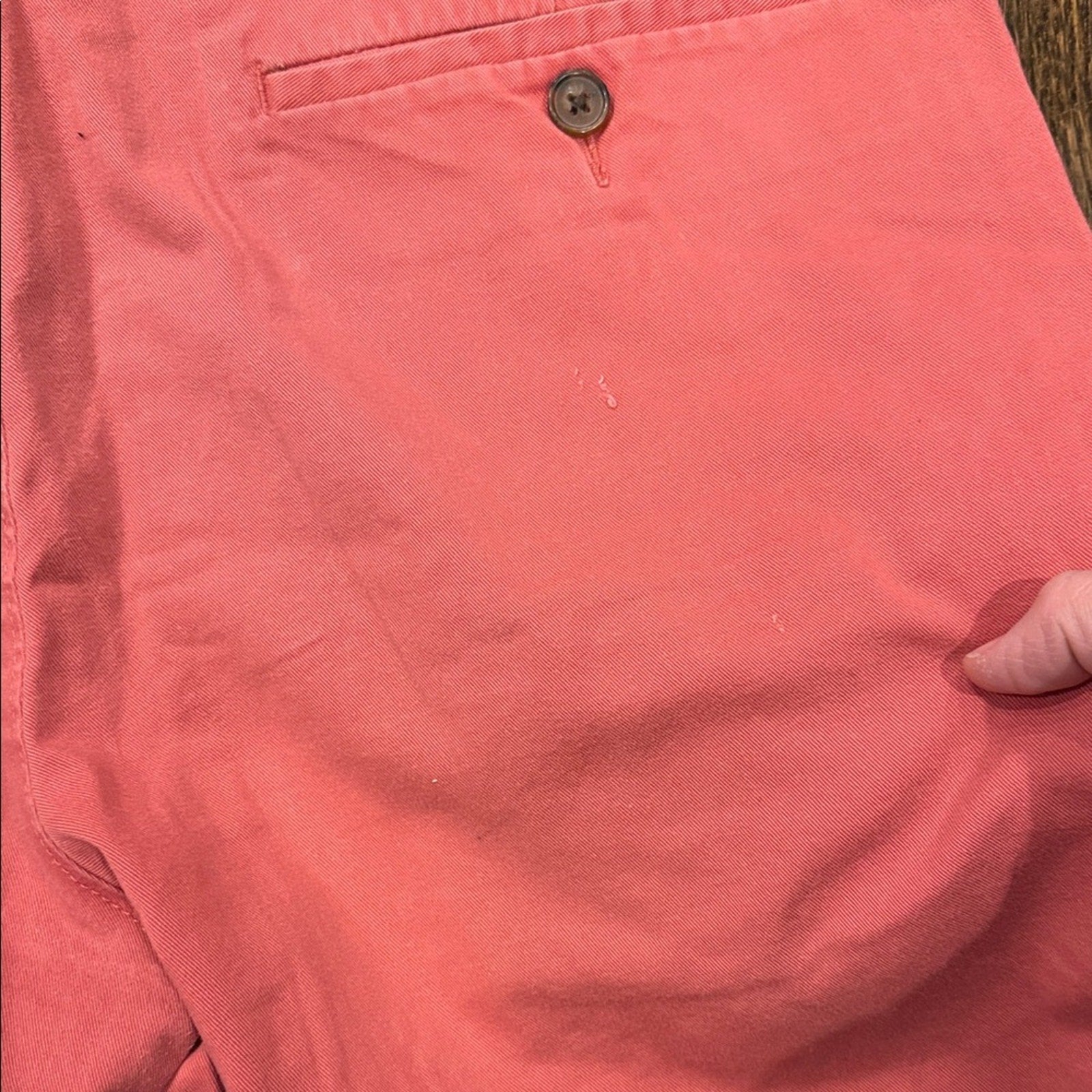 J.Crew 9 inch inseam Men's Coral Shorts used size 35