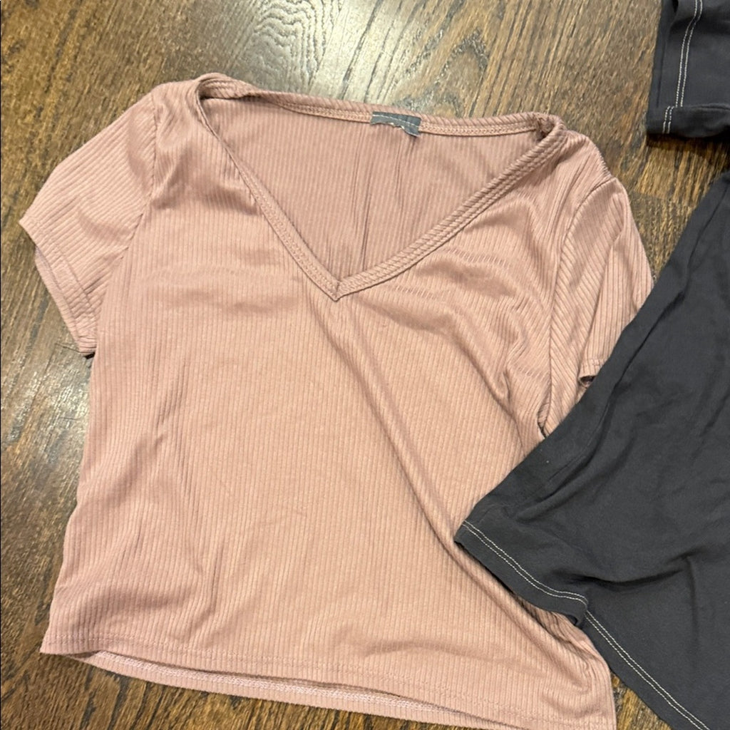 LOT of 2 crop tops Graphic Tee for woman’s XS oversized used