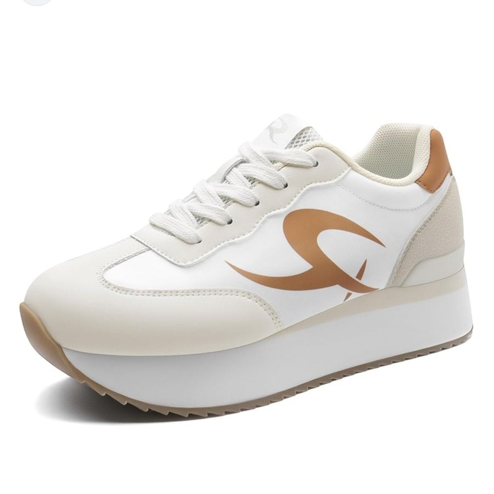 Cream & Tan Platform Sneakers Women’s Size 10 Comfortable Casual Shoes NWT