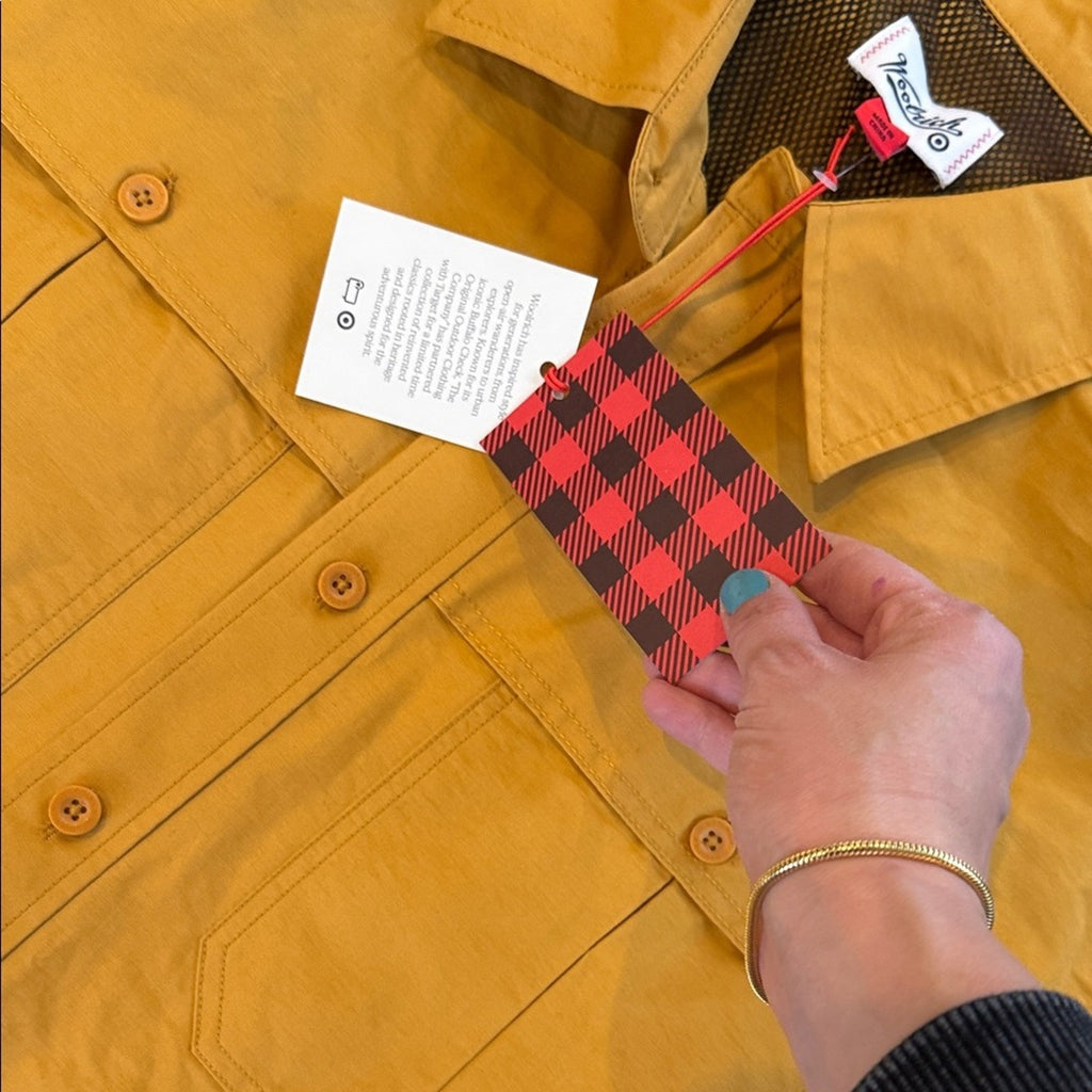 Woolrich Men's Yellow Button-Up Jacket fishing shirt 🎣 size large NEW