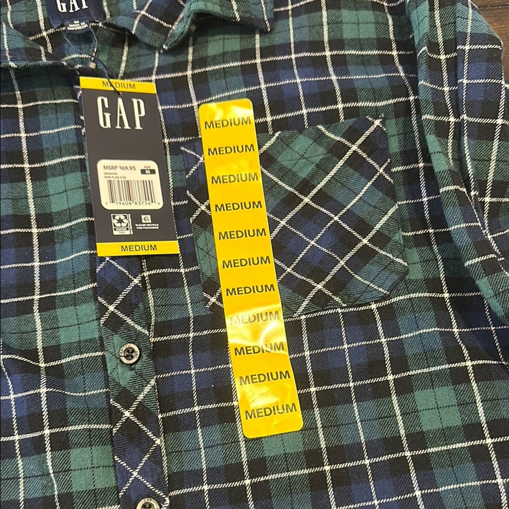 Ladies GAP Plaid Button-Up Shirt flannel small nwt