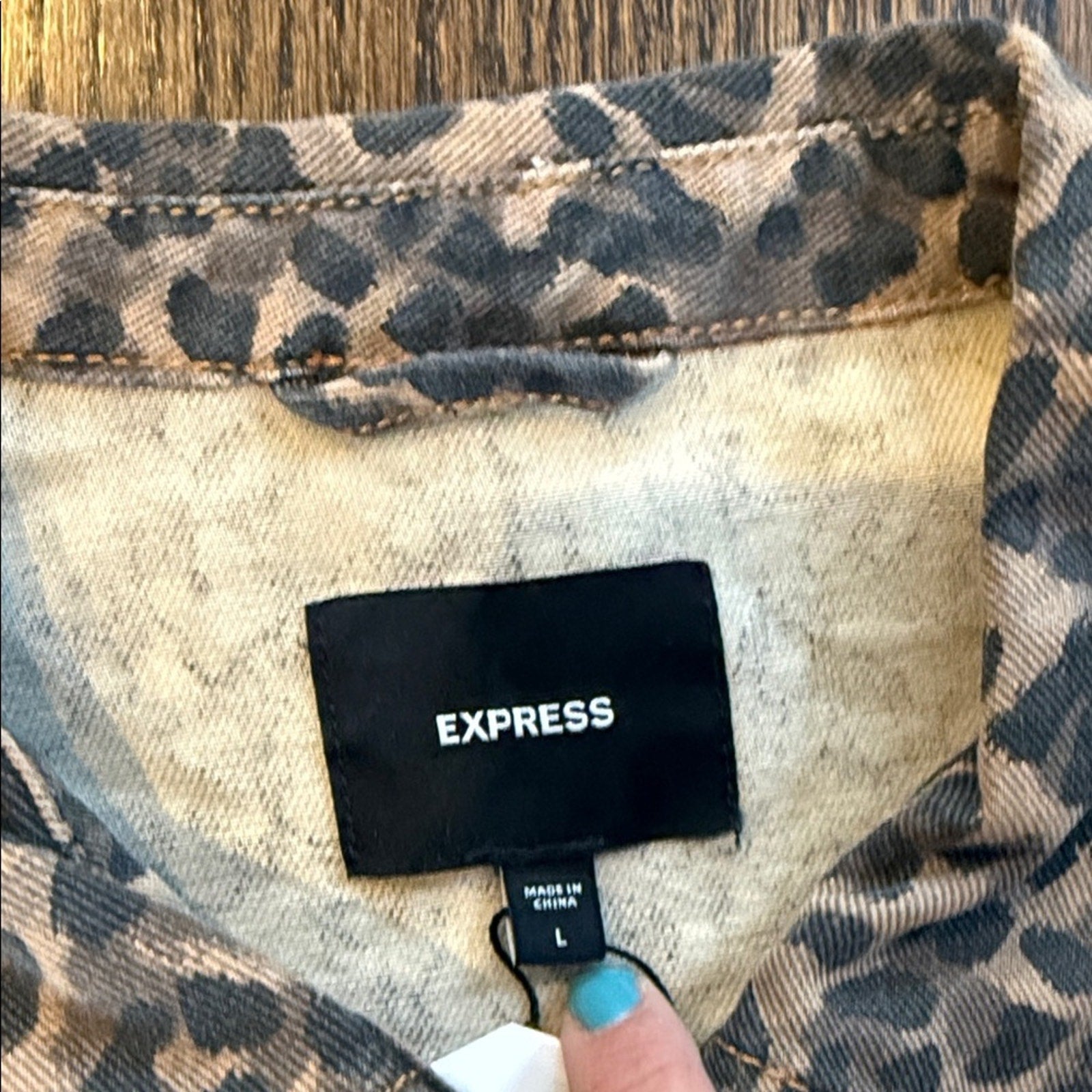 Express Leopard Print Button-Up Jacket woman’s large cheetah NEW
