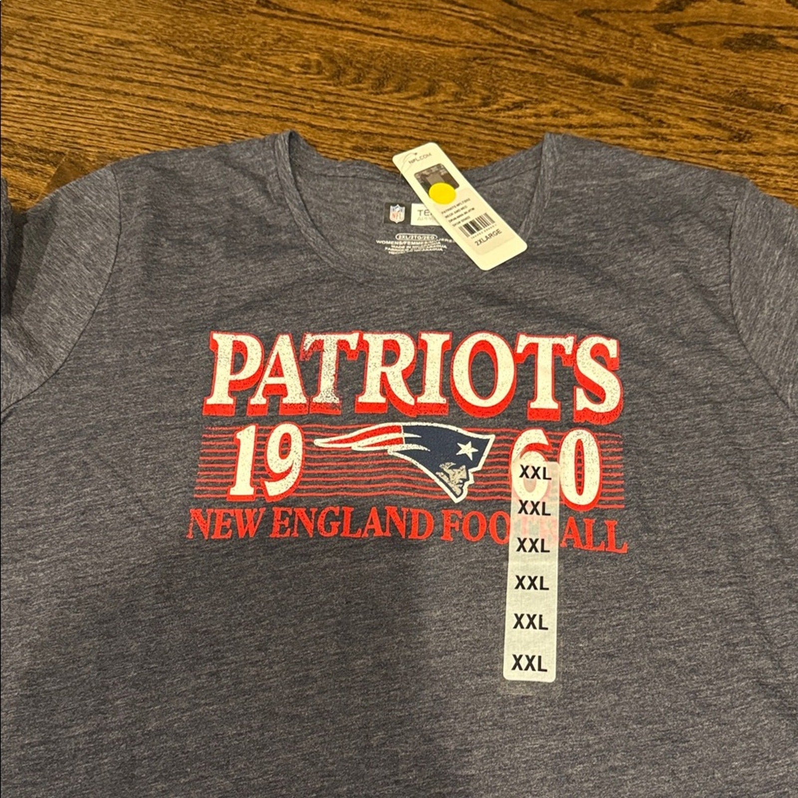 Patriots Graphic T-Shirt nfl tshirt scoop neck xxl womans NEW