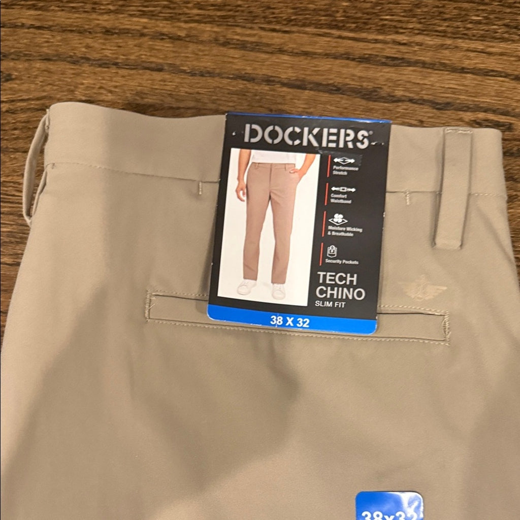 Dockers Men's Khaki Pants 38x32 khaki tech chinos